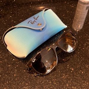 Ray ban sunglasses